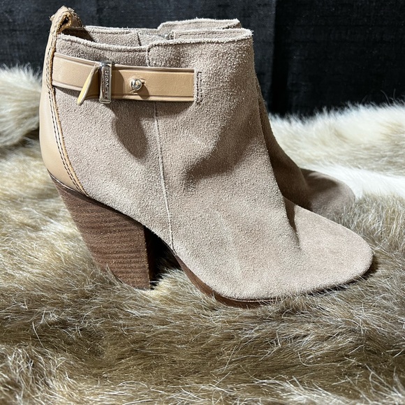 COACH HEWES Suede Chelsea Boots women’s 5 A6843 Zip Up Block Heel - Picture 2 of 11